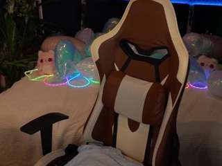 cherrryqueen webcam model stream image