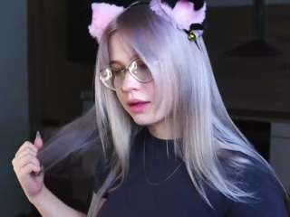 evelynnbartin webcam camsoda model stream image