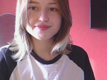 BelovedMary webcam model stream image