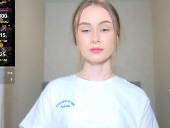 AminaLuxuryyy webcam model stream image