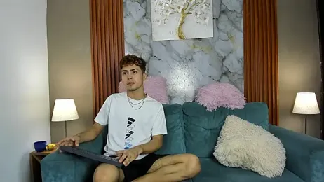 AVENGER_BOYS2026 webcam model stream image