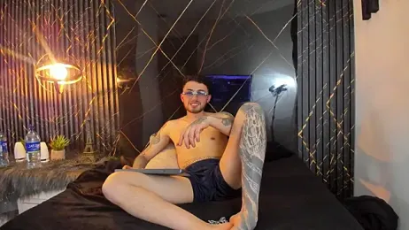 BodyInkDesire webcam model stream image