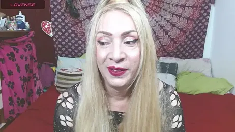 elena_evans webcam stripchat model stream image