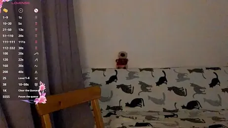 EvaBradley webcam model stream image