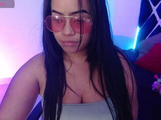 Nicollet Alana webcam model stream image