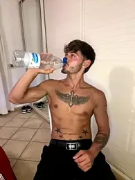 magic_peterr webcam model stream image