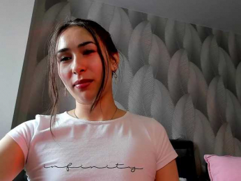 Bambiiiii webcam model stream image