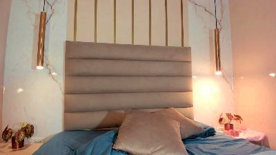 LolaDupont webcam model stream image