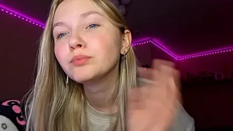 KarinRobertson webcam model stream image