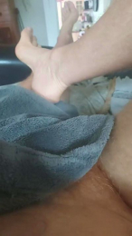 Gym2 webcam model stream image