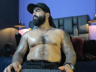 Leonidas Murphy webcam model stream image