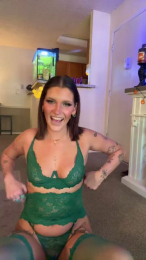 Jazzyplughole webcam model stream image