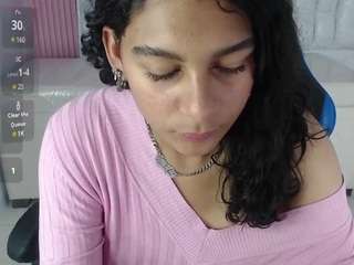 lupita21-s webcam camsoda model stream image