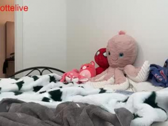 redcharlotte webcam model stream image