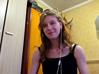 Mayola Vukelj webcam flirt4free model stream image