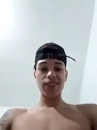 KevinMartinez_ webcam model stream image