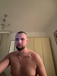 LunaFoxTip webcam model stream image