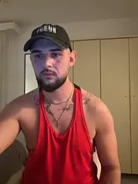 LunaFoxTip webcam model stream image