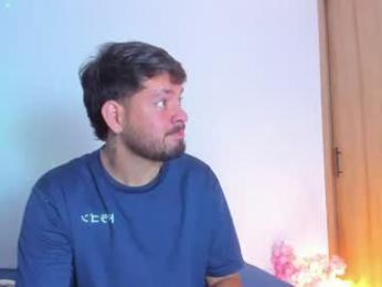 hector_and_aleja webcam model stream image