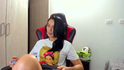 grace_kelly33 webcam model stream image