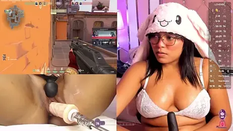 LilyLove_ webcam model stream image