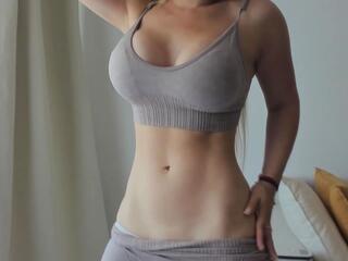 Janine Mary webcam model stream image