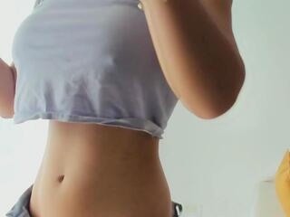 Janine Mary webcam model stream image