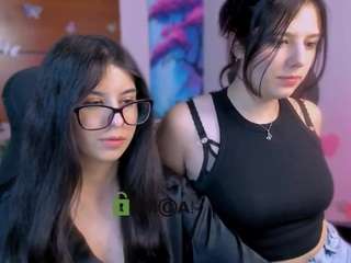 merli-lux webcam camsoda model stream image