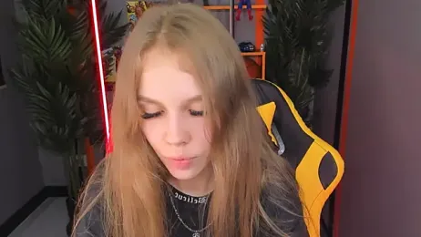 Selen_hells_weet webcam model stream image