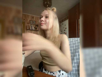 Lollyybaby webcam model stream image