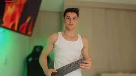 thomklein webcam stripchat model stream image