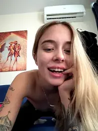 enjoy_my_beauty webcam model stream image