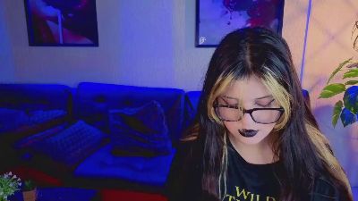 Scarleth_shadow webcam model stream image