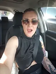 HollyTattoo webcam model stream image