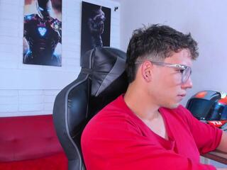 Matthew Fiire webcam model stream image