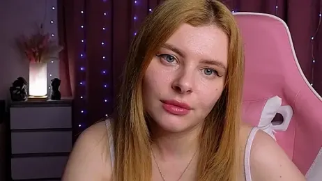 Day-off webcam model stream image