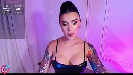 Ela_Doll_ webcam model stream image