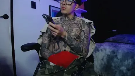 jung_dragon webcam model stream image