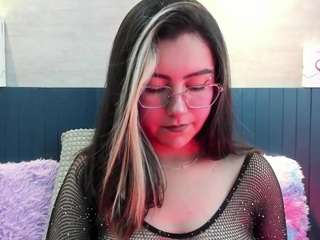 mila-mendoza webcam model stream image