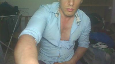 FrankieBully webcam model stream image