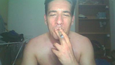 FrankieBully webcam model stream image