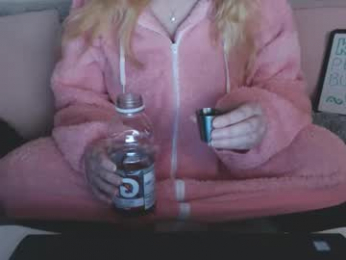 lushcutie webcam chaturbate model stream image