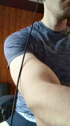 calvinmale01 webcam cam4 model stream image