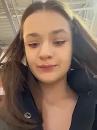 KittyQueeny webcam model stream image