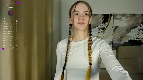 Angel_oci webcam model stream image
