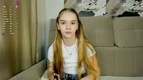 Angel_oci webcam model stream image