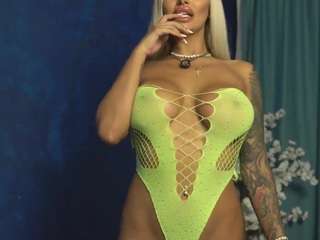 goldenamberx webcam model stream image