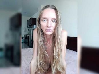Evangelika webcam bongacams model stream image