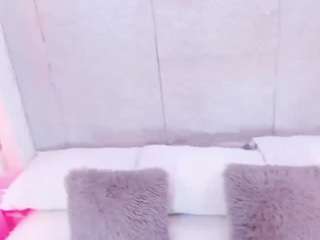 avymilton webcam model stream image