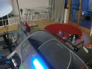 voyeurcam-julmodels-living-4 webcam model stream image